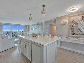 231 E Lantana Road 702, Lantana FL 33462