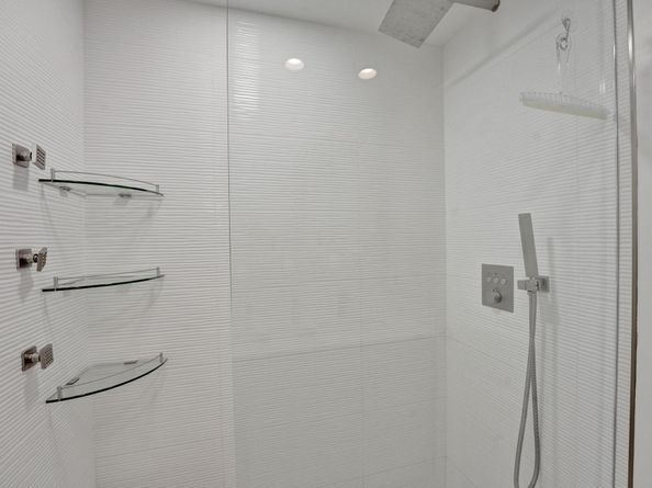 231 E Lantana Road 702, Lantana FL 33462