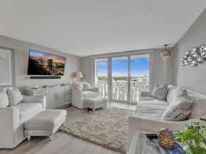 231 E Lantana Road 702, Lantana FL 33462