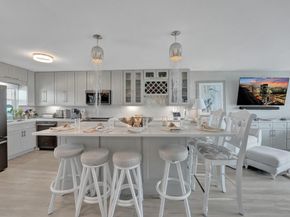 231 E Lantana Road 702, Lantana FL 33462