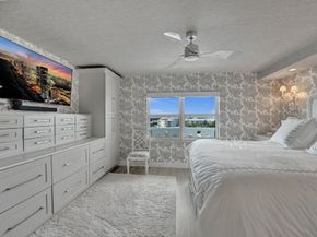 231 E Lantana Road 702, Lantana FL 33462