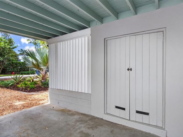 1009 NE 16th Pl, Fort Lauderdale FL 33305