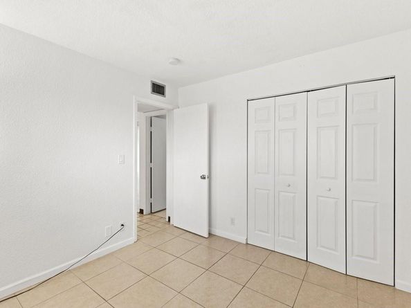 2106 S Cypress Bend Dr 506, Pompano Beach FL 33069