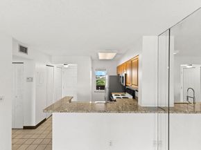 2106 S Cypress Bend Dr 506, Pompano Beach FL 33069