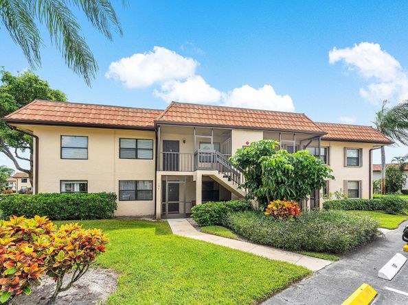 7091 Golf Colony Court 104, Lake Worth FL 33467