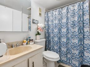 1200 Saint Charles Pl PH 21, Pembroke Pines FL 33026