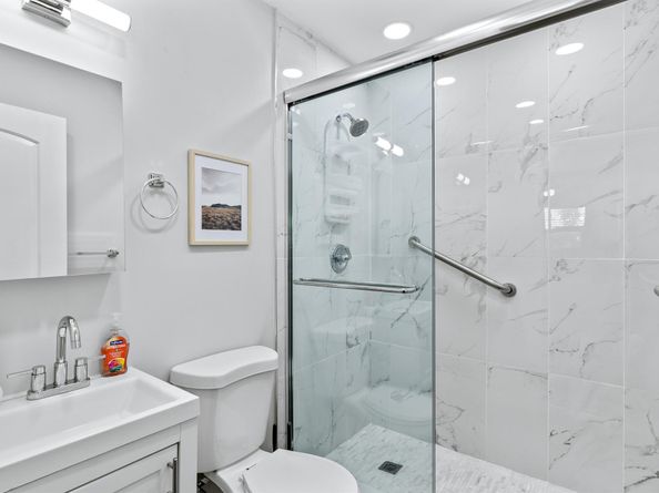 1800 NE 28th Avenue, Pompano Beach FL 33062