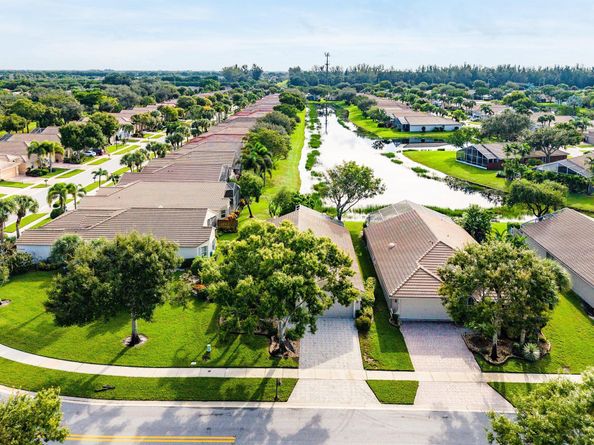 8307 Duomo Circle, Boynton Beach FL 33472