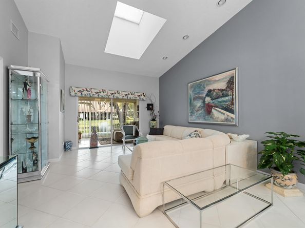 6339 Mill Pointe Circle, Delray Beach FL 33484