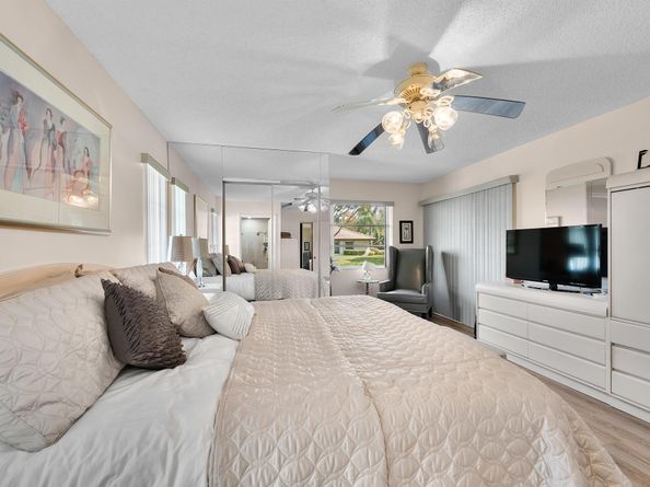 6339 Mill Pointe Circle, Delray Beach FL 33484