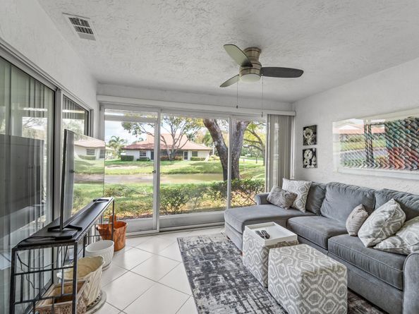6339 Mill Pointe Circle, Delray Beach FL 33484