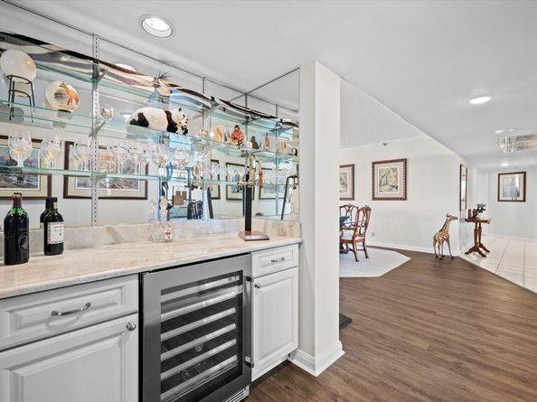 100 Lakeshore Drive 1854, North Palm Beach FL 33408