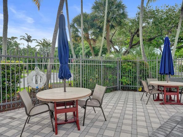 251 W Hemingway Cir 251, Margate FL 33063
