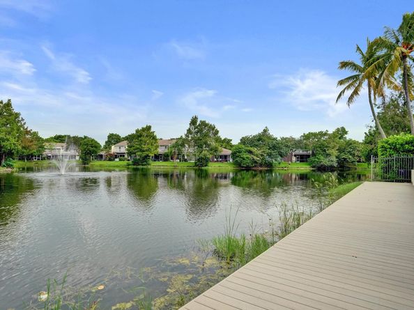 251 W Hemingway Cir 251, Margate FL 33063