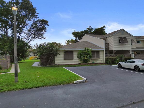 251 W Hemingway Cir 251, Margate FL 33063