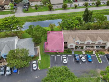 251 W Hemingway Cir