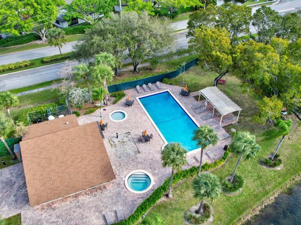 7610 NW 79th Avenue I5, Tamarac FL 33321