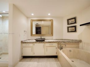 1717 N Bayshore Drive A3042, Miami FL 33132