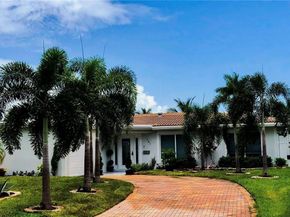 361 SE 9th Ct, Pompano Beach FL 33060