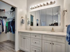 10960 NW 17th Place, Coral Springs FL 33071