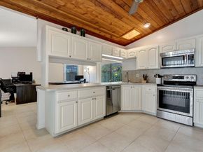 10960 NW 17th Place, Coral Springs FL 33071