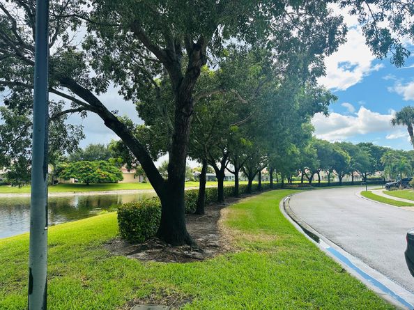 3769 Victoria Road, West Palm Beach FL 33411