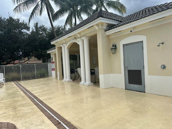 3769 Victoria Road, West Palm Beach FL 33411