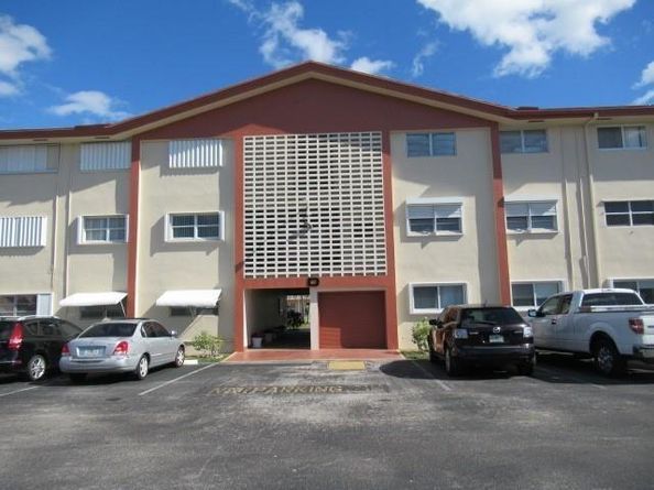 5300 Washington St D308, Hollywood FL 33021