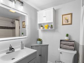 Undisclosed Address #RX-11122242, Royal Palm Beach FL 33411