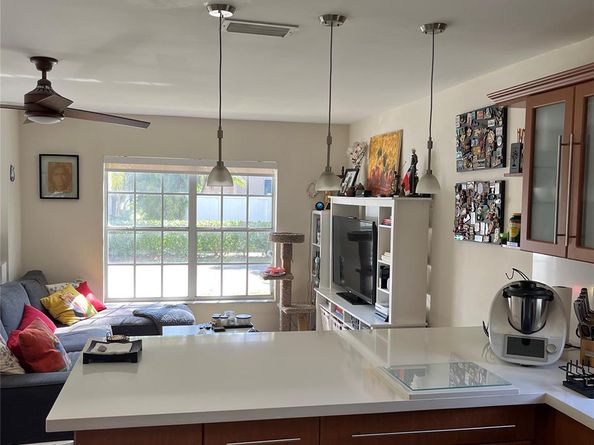 959 Azure Ln, Weston FL 33326