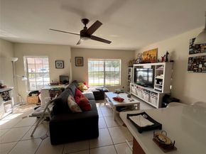 959 Azure Ln, Weston FL 33326