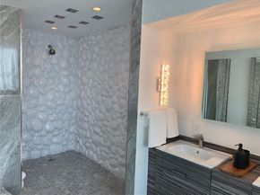 350 SE 2nd St GPH90, Fort Lauderdale FL 33301