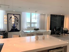350 SE 2nd St GPH90, Fort Lauderdale FL 33301
