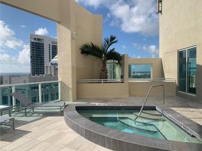 350 SE 2nd St GPH90, Fort Lauderdale FL 33301