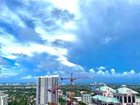 350 SE 2nd St GPH90, Fort Lauderdale FL 33301