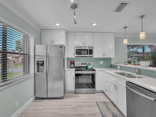 1737 Palmland Drive, Boynton Beach FL 33436