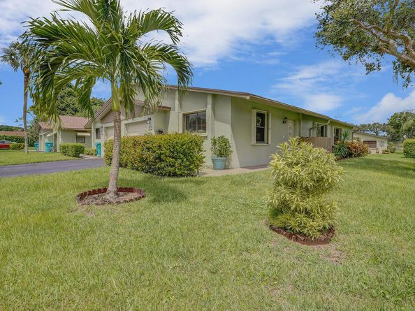 1737 Palmland Drive, Boynton Beach FL 33436