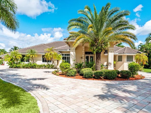 15595 Chandelle Place, Wellington FL 33414