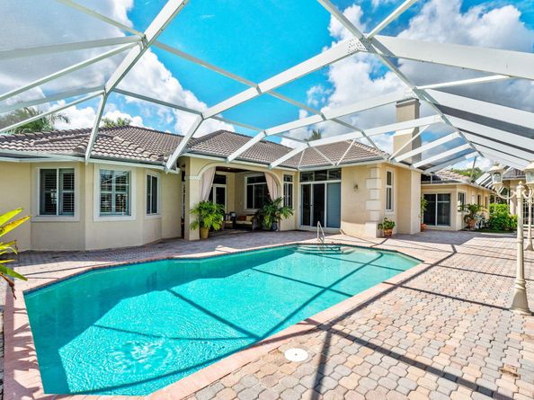 15595 Chandelle Place, Wellington FL 33414