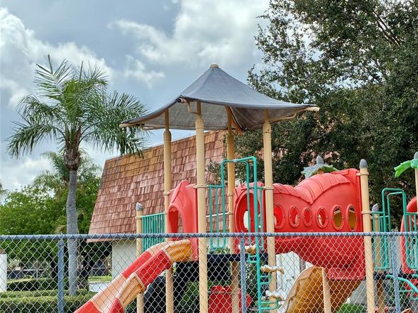 1638 S Coral Ter 1638, North Lauderdale FL 33068