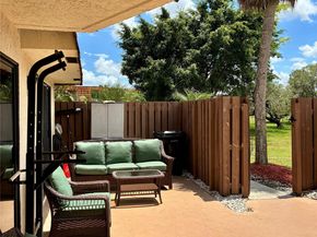 1638 S Coral Ter 1638, North Lauderdale FL 33068