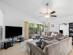 16 Commodore Place, Palm Beach Gardens FL 33418