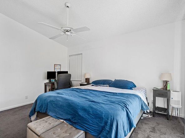 16 Commodore Place, Palm Beach Gardens FL 33418