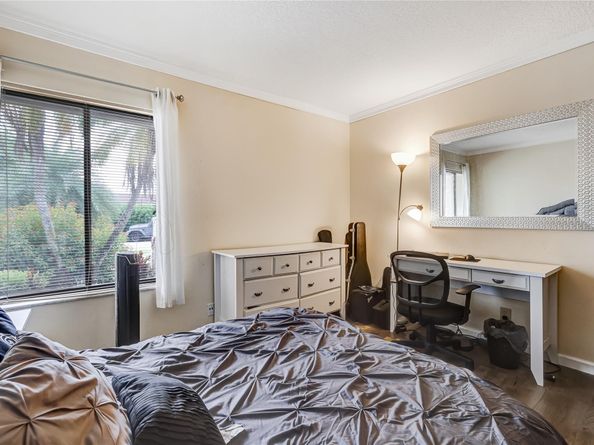 1962 NW 110th Ln, Coral Springs FL 33071