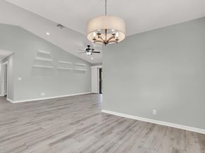 9 Lexington Lane E H, Palm Beach Gardens FL 33418