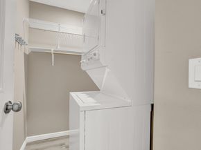 9 Lexington Lane E H, Palm Beach Gardens FL 33418