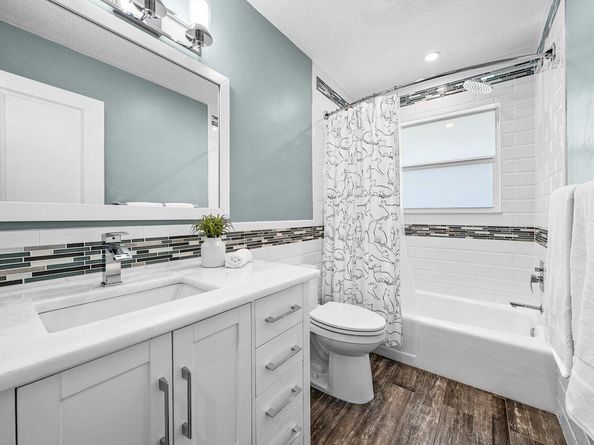 401 French Royale Circle, Atlantis FL 33462