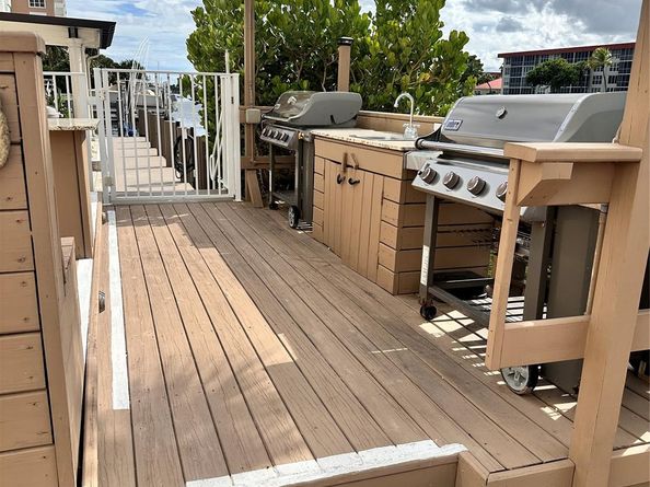 1160 Hillsboro Mile 304, Hillsboro Beach FL 33062