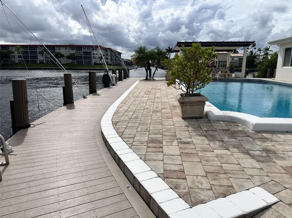 1160 Hillsboro Mile 304, Hillsboro Beach FL 33062