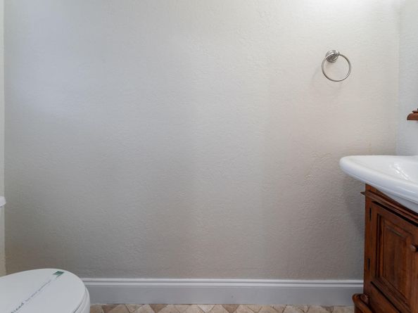 9358 Arborwood Cir, Davie FL 33328